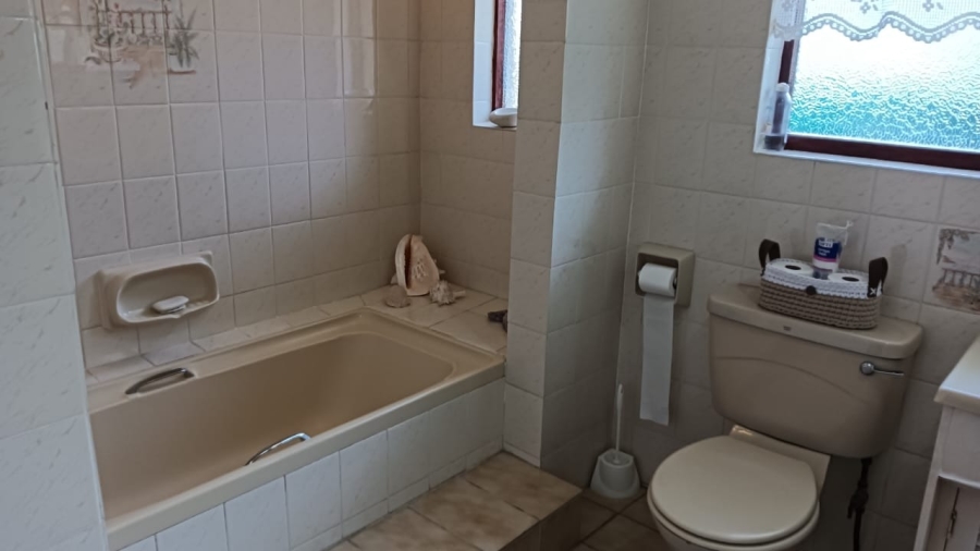 3 Bedroom Property for Sale in Beacon Bay Eastern Cape